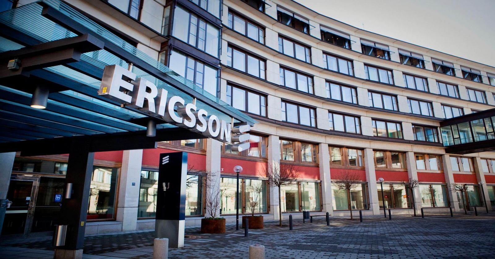 Ericsson is going to lay off staff and close industry